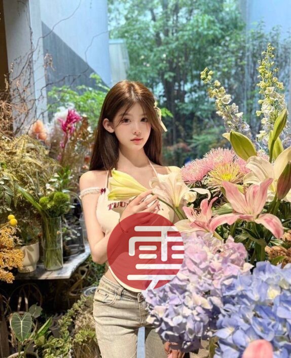 萌妹 Iris
